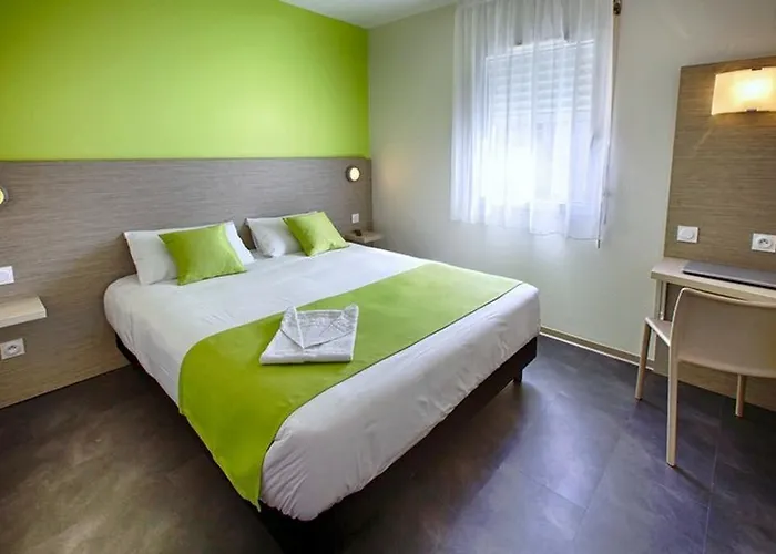 Formules Club 2 Hotel 2*